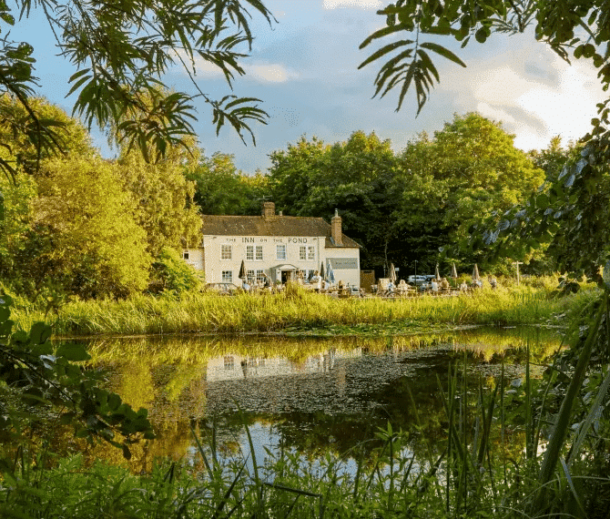 Inn on The Pond